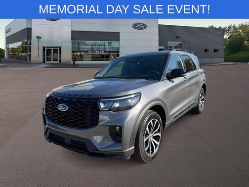 Carbonized Gray Metallic 2025 Ford Explorer ST-Line