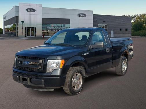 Tuxedo Black Metallic 2014 Ford F-150 STX