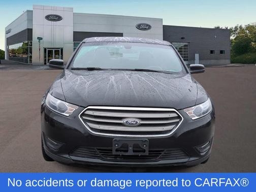 2018 Ford Taurus SEL