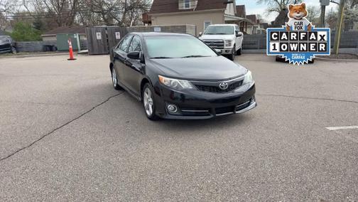 2014 Toyota Camry SE