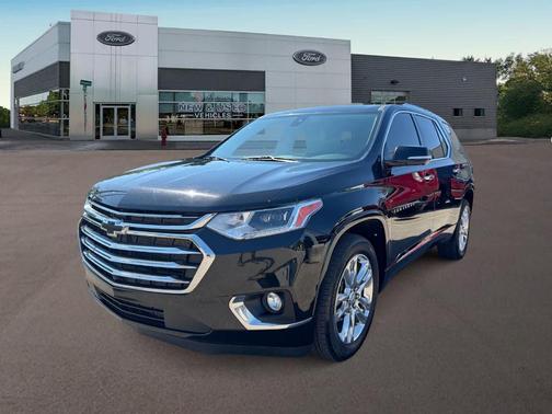 Mosaic Black Metallic 2020 Chevrolet Traverse High Country