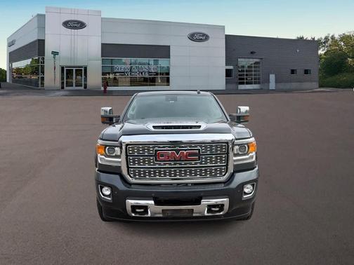 Dark Slate Metallic 2018 GMC Sierra 2500 Denali