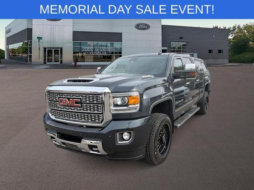 Dark Slate Metallic 2018 GMC Sierra 2500 Denali