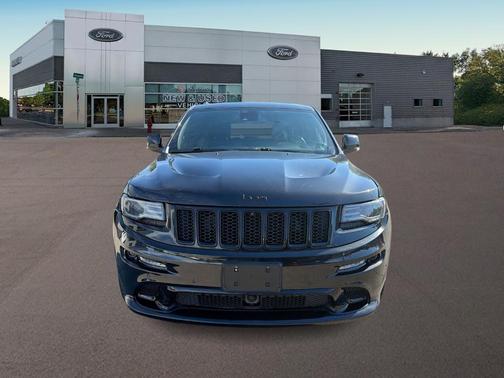 Brilliant Black Crystal Pearlcoat 2014 Jeep Grand Cherokee SRT