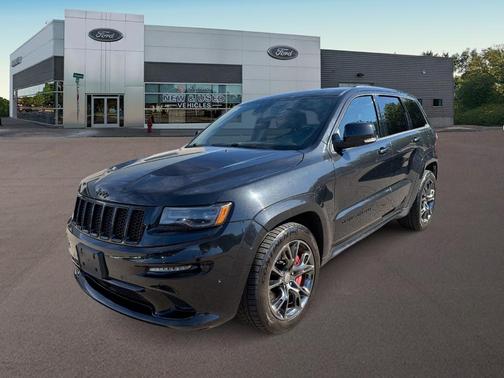 Brilliant Black Crystal Pearlcoat 2014 Jeep Grand Cherokee SRT