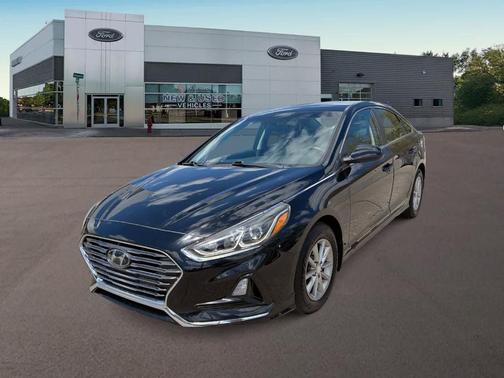 Phantom Black 2018 Hyundai SONATA SE