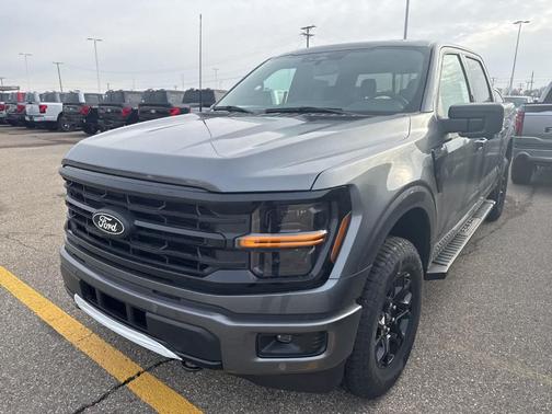 Carbonized Gray Metallic 2026 Ford F-150 XLT