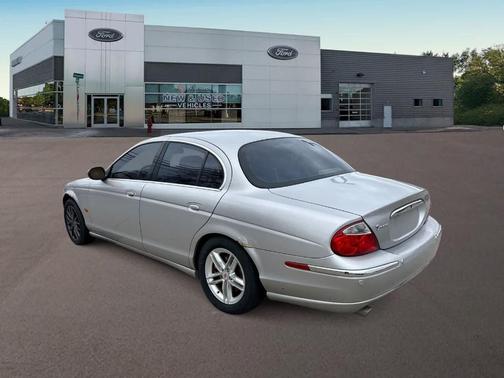 Platinum 2003 Jaguar S-Type 4.2