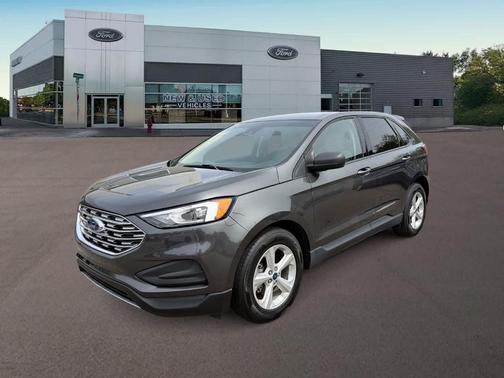 Magnetic 2020 Ford Edge SE