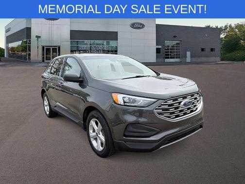 Magnetic 2020 Ford Edge SE