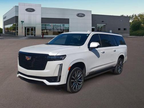 2023 Cadillac Escalade ESV Sport Platinum