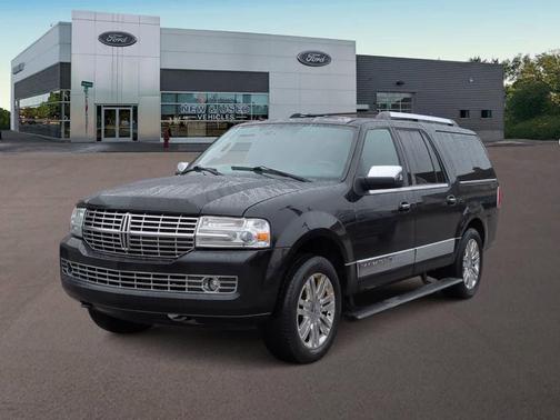 2013 Lincoln Navigator L