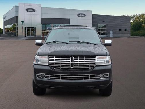 2013 Lincoln Navigator L