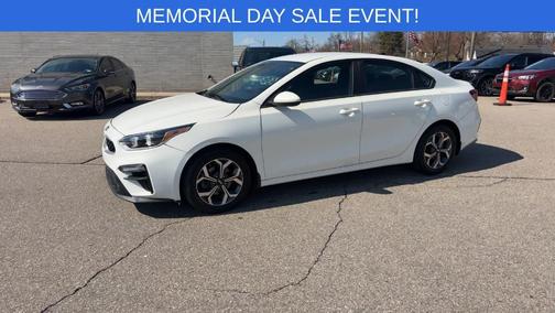Clear White 2019 Kia Forte LXS