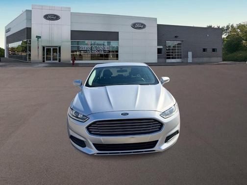 Ingot Silver 2016 Ford Fusion SE