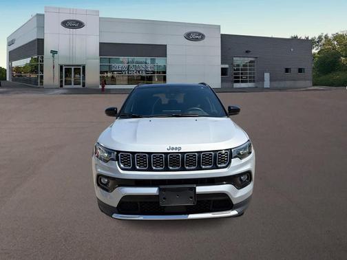 Silver Zynith 2024 Jeep Compass Limited