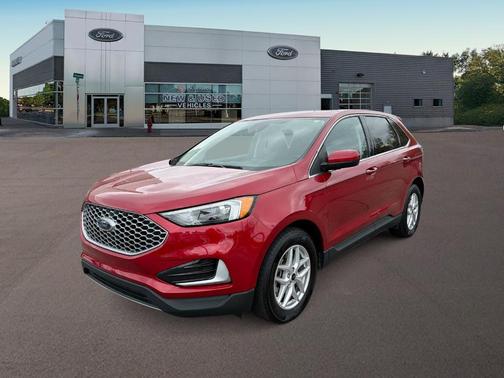 Rapid Red Metallic Tinted Clearcoat 2024 Ford Edge SEL