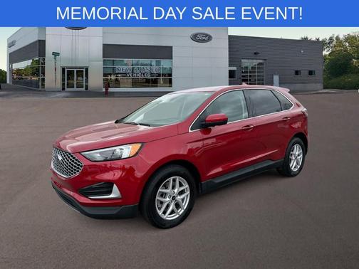 Rapid Red Metallic Tinted Clearcoat 2024 Ford Edge SEL