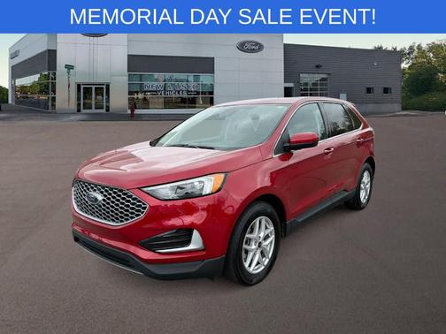 Rapid Red Metallic Tinted Clearcoat 2024 Ford Edge SEL
