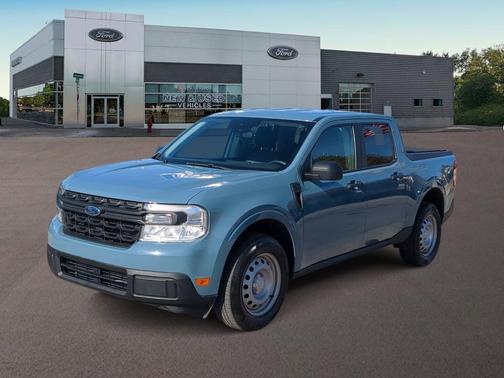 2022 Ford Maverick XL