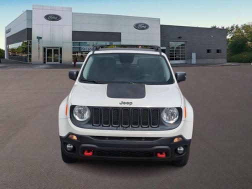 2016 Jeep Renegade Trailhawk