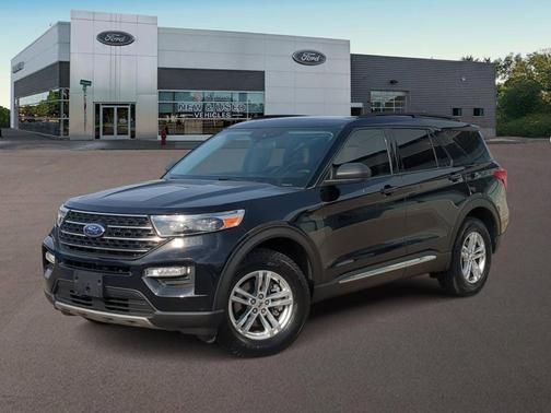 Agate Black Metallic 2021 Ford Explorer XLT