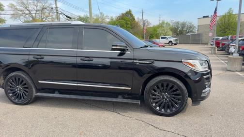 Infinite Black Metallic 2019 Lincoln Navigator L Reserve