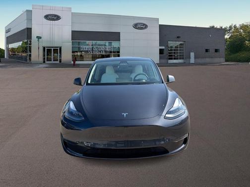Gray 2024 Tesla Model Y Performance
