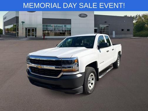 Summit White 2018 Chevrolet Silverado 1500 WT