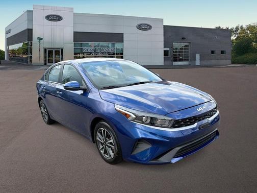 Deep Sea Blue 2023 Kia Forte LXS