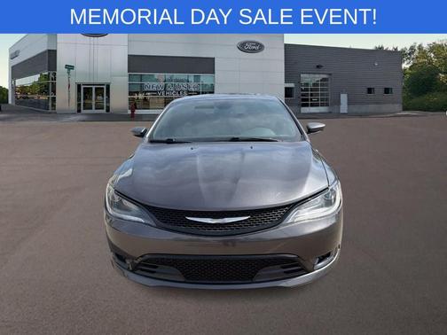 Granite Crystal Clearcoat Metallic 2016 Chrysler 200 S