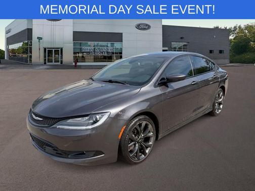 Granite Crystal Clearcoat Metallic 2016 Chrysler 200 S