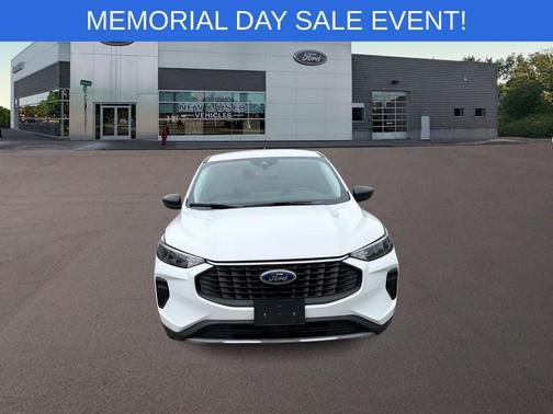 Oxford White 2023 Ford Escape Active