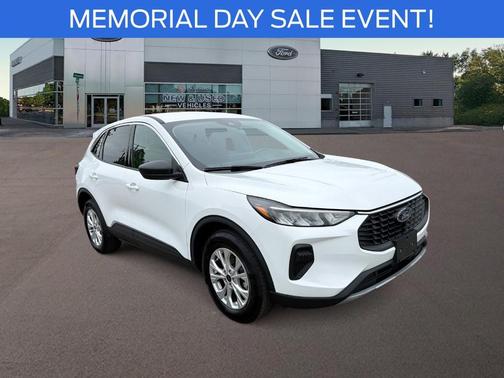 Oxford White 2023 Ford Escape Active