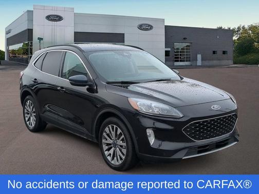 2020 Ford Escape Titanium Hybrid