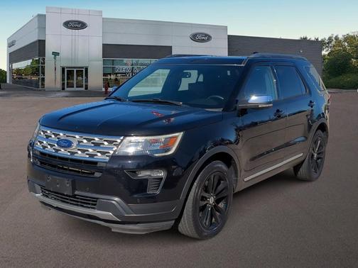 Agate Black Metallic 2019 Ford Explorer XLT