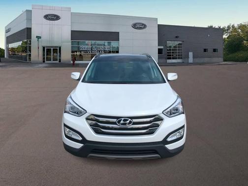 2016 Hyundai Santa Fe Sport 2.0L Turbo