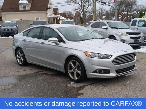 2014 Ford Fusion SE