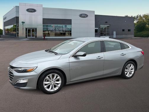 Sterling Gray Metallic 2023 Chevrolet Malibu LT