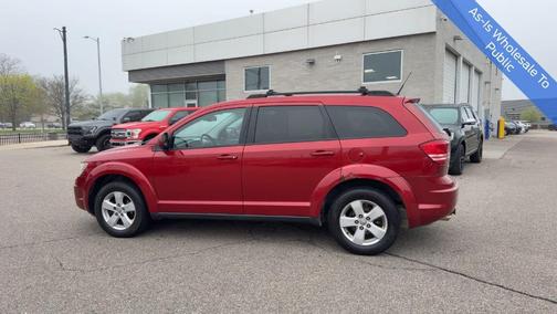 Inferno Red Crystal Pearlcoat 2010 Dodge Journey SXT