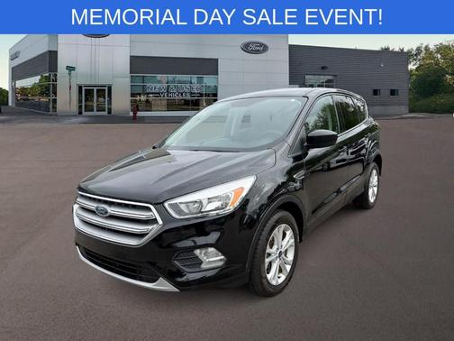 Shadow Black 2017 Ford Escape SE