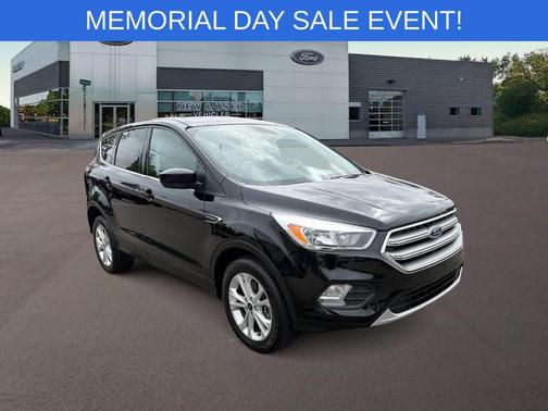 Shadow Black 2017 Ford Escape SE