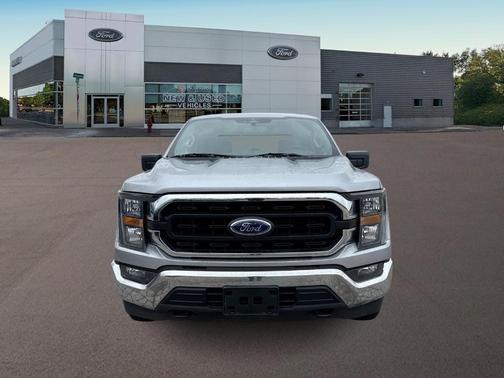 Iconic Silver Metallic 2023 Ford F-150 XLT