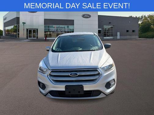 Ingot Silver 2019 Ford Escape SE