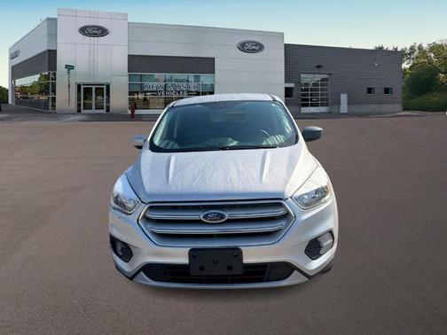 Ingot Silver 2019 Ford Escape SE