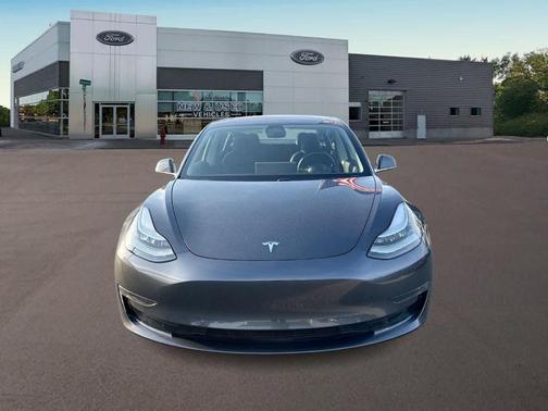 Silver Metallic 2018 Tesla Model 3 Long Range