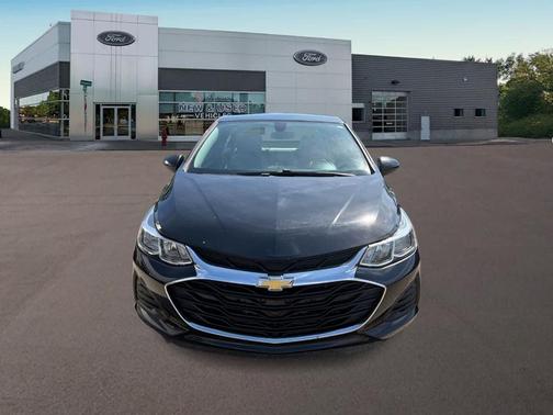 Black 2019 Chevrolet Cruze LS