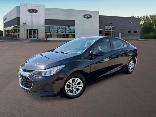 Black 2019 Chevrolet Cruze LS