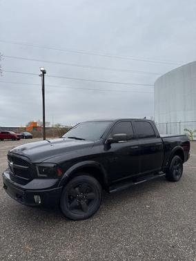 2015 RAM 1500 SLT