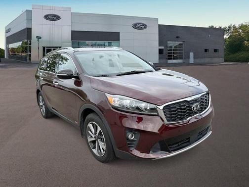 Sangria Red 2019 Kia Sorento EX